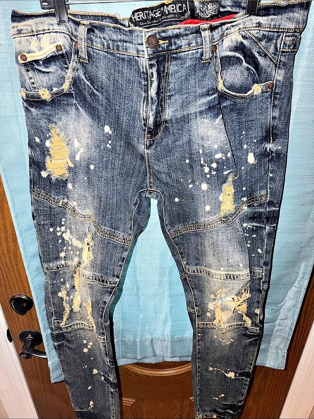 BRAND NEW NEVER BEEN WORN-“Heritage America” Denim Distillery 1776 Paint Splatte